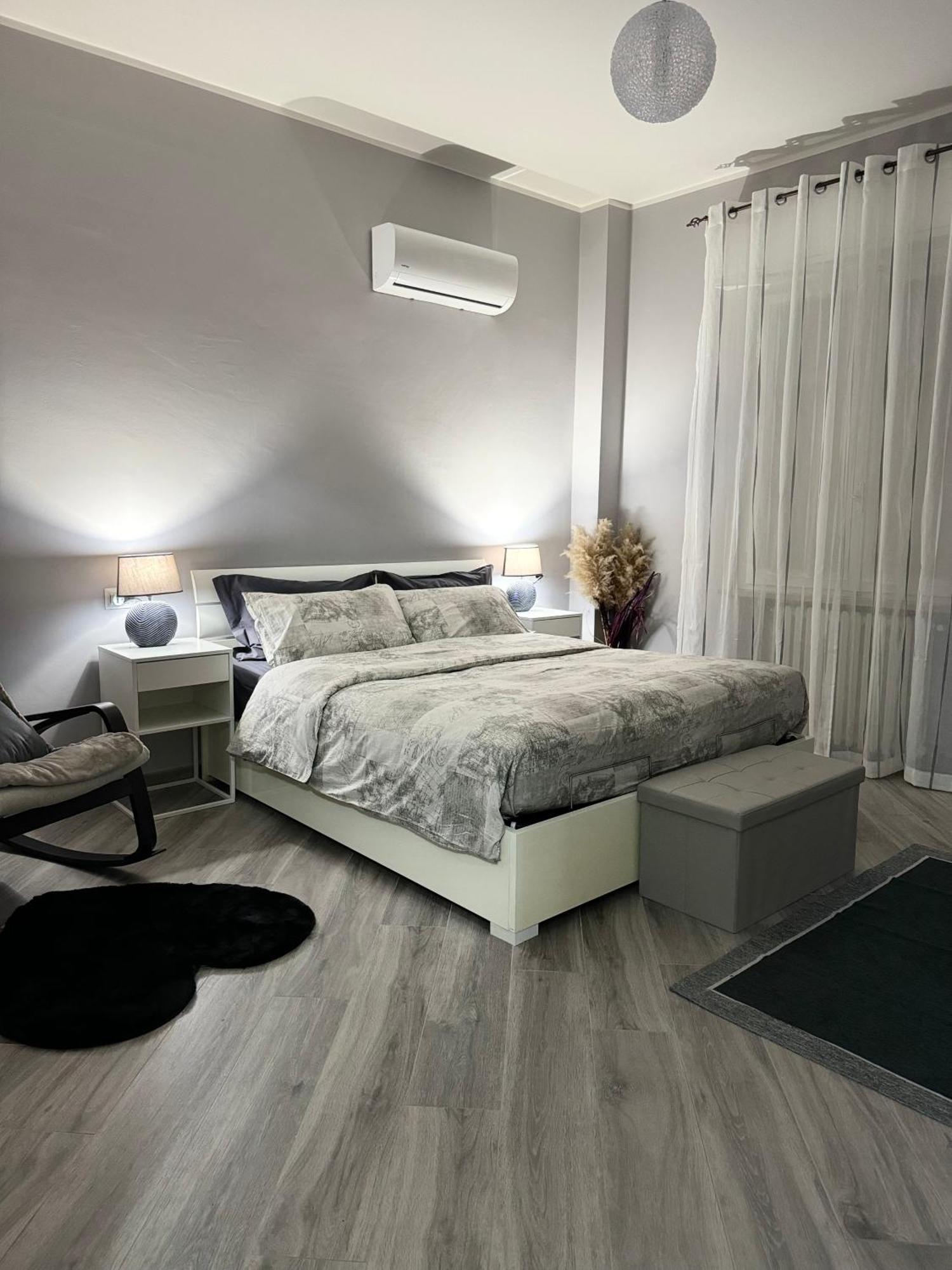 شقة Trento House Zona Stazione Centro Storico بارما المظهر الخارجي الصورة